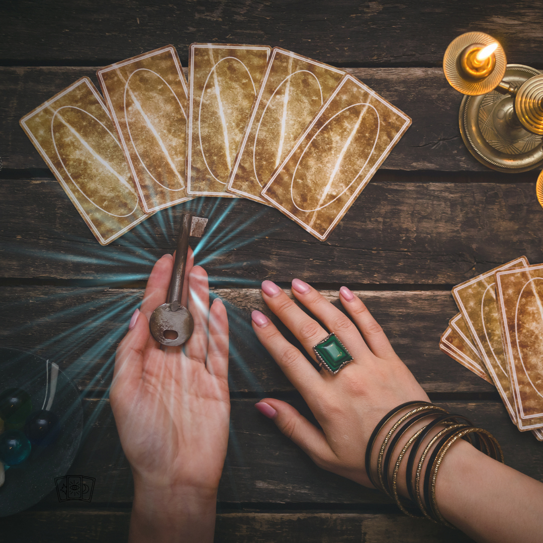 Tarot com Estudo do Karma online